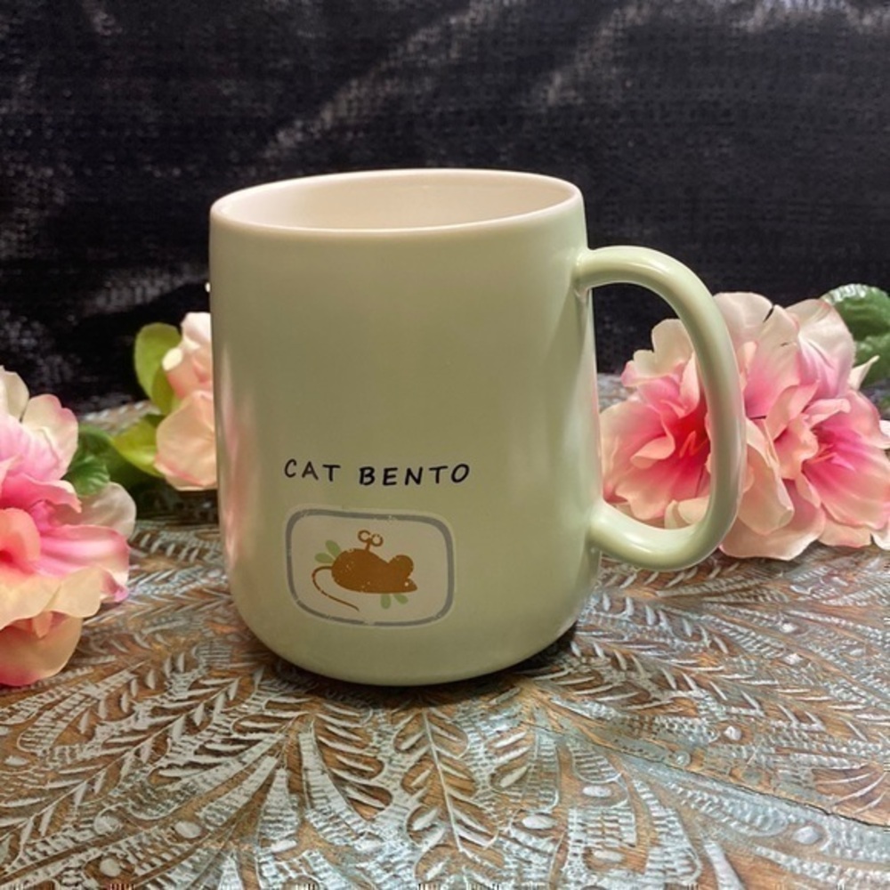 Cat Bento Porcelain Coffee Mug Green Pastel Tea Cup. Approx. 4” H x 3.1/5” W